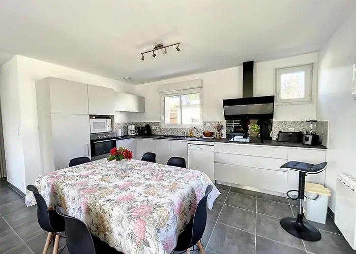 Maison Renovee Proche 7 Pers., Jardin, Wifi Et Ping-pong, 3 Chambres, 2 Salles D'eau - Fr-1-361-426 * Carolles