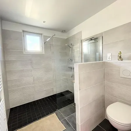 Maison Renovee Proche 7 Pers., Jardin, Wifi Et Ping-pong, 3 Chambres, 2 Salles D'eau